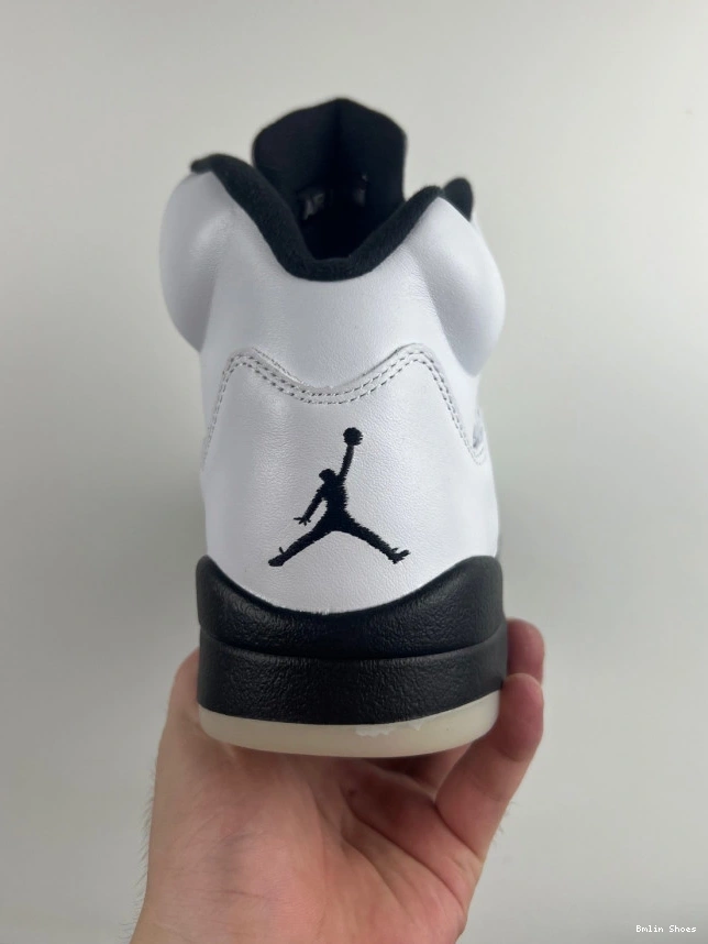 Bmlin Shoes JORDAN BLACK' AIR 'WHITE RETRO DD0587-110 5 0710